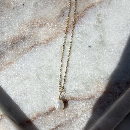 Everyday Fresh Water Pearl Necklace