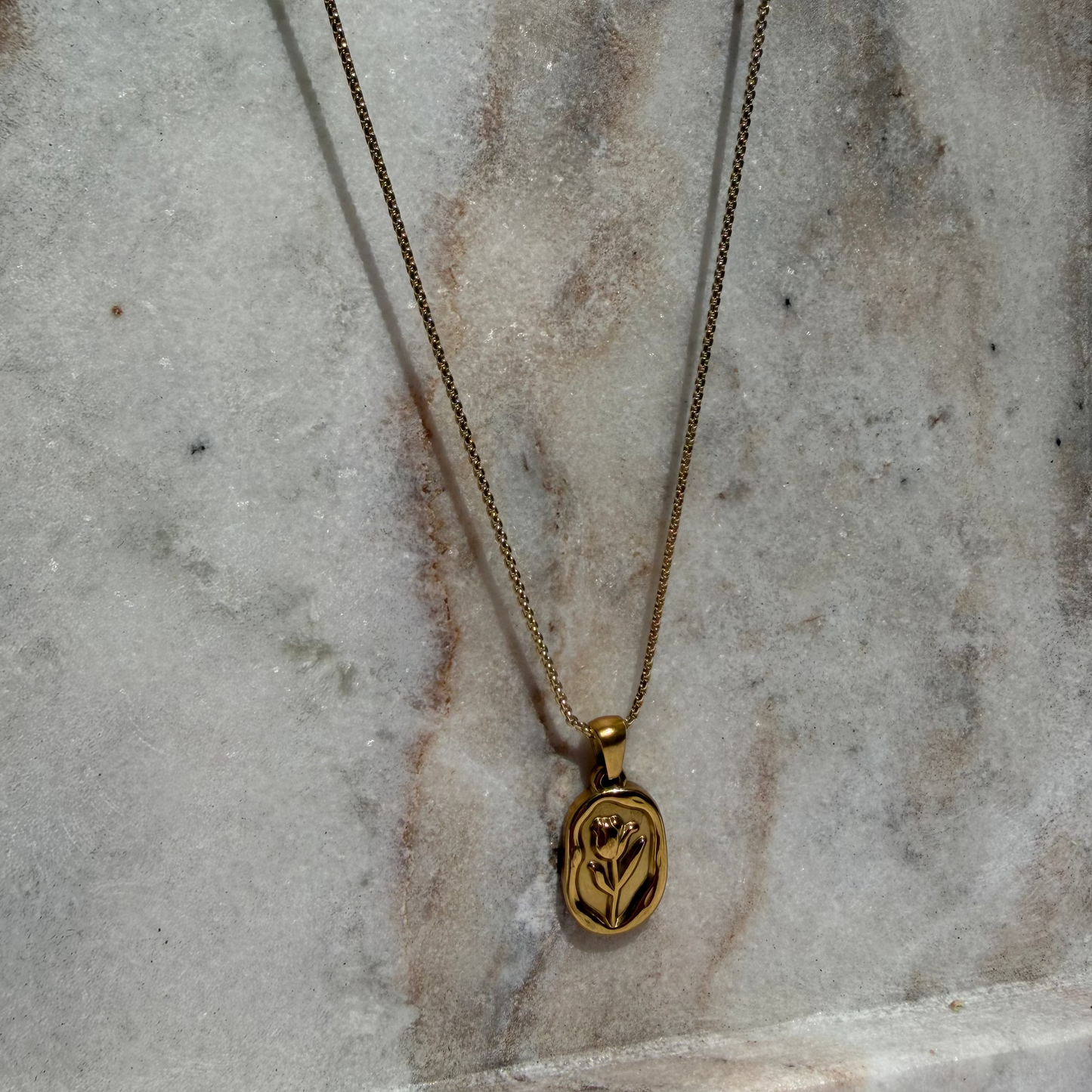 Tulip Necklace